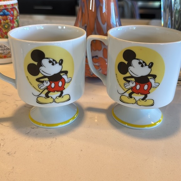 Vintage Pedestal Mickey Mouse Coffee Tee Mug Yellow Trim Walt Disney Pro… - Picture 1 of 7